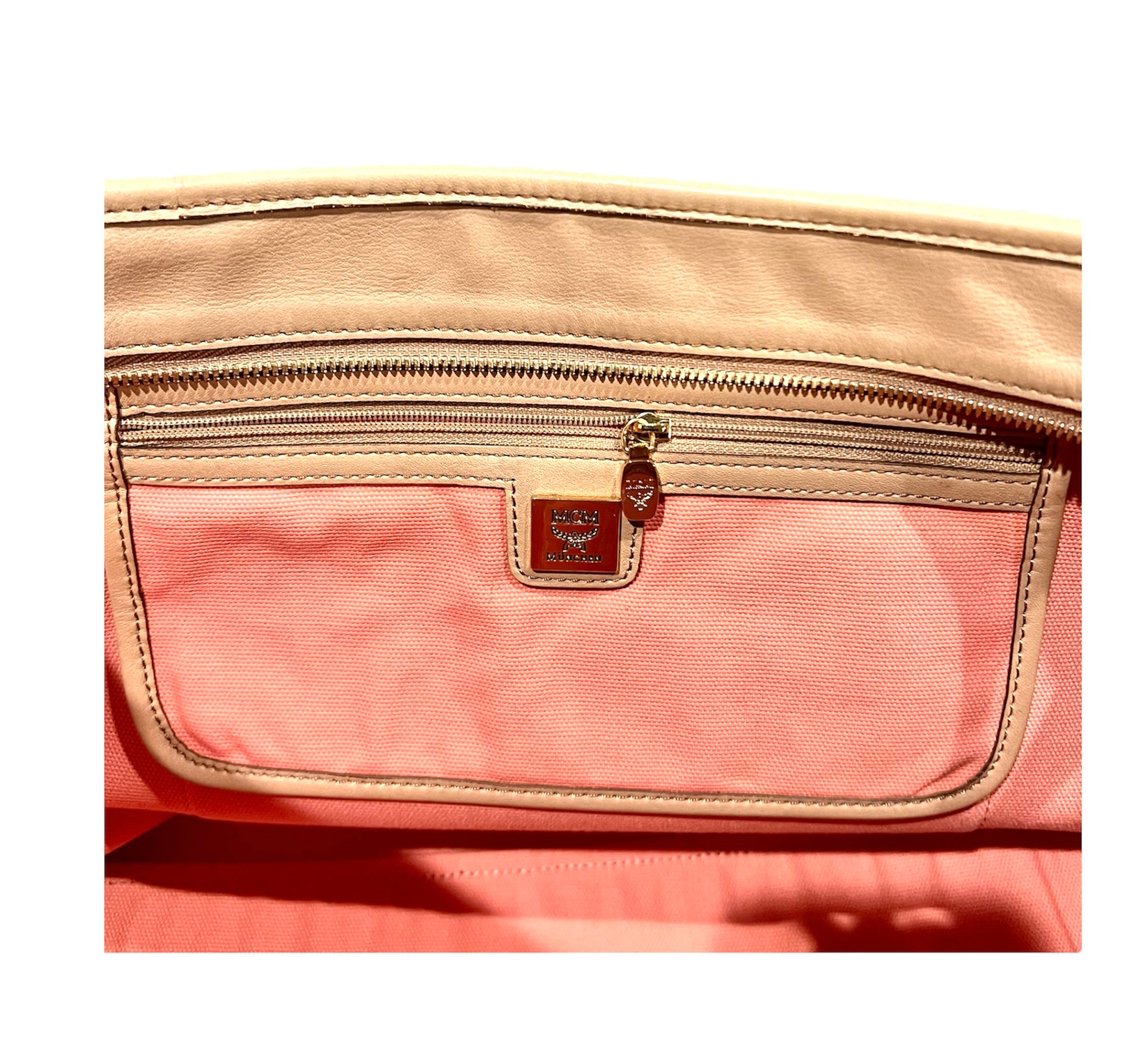 Shop MCM 2022-23FW Shoulder Bags (MWSCATA01PK, MWSCATA01 PK