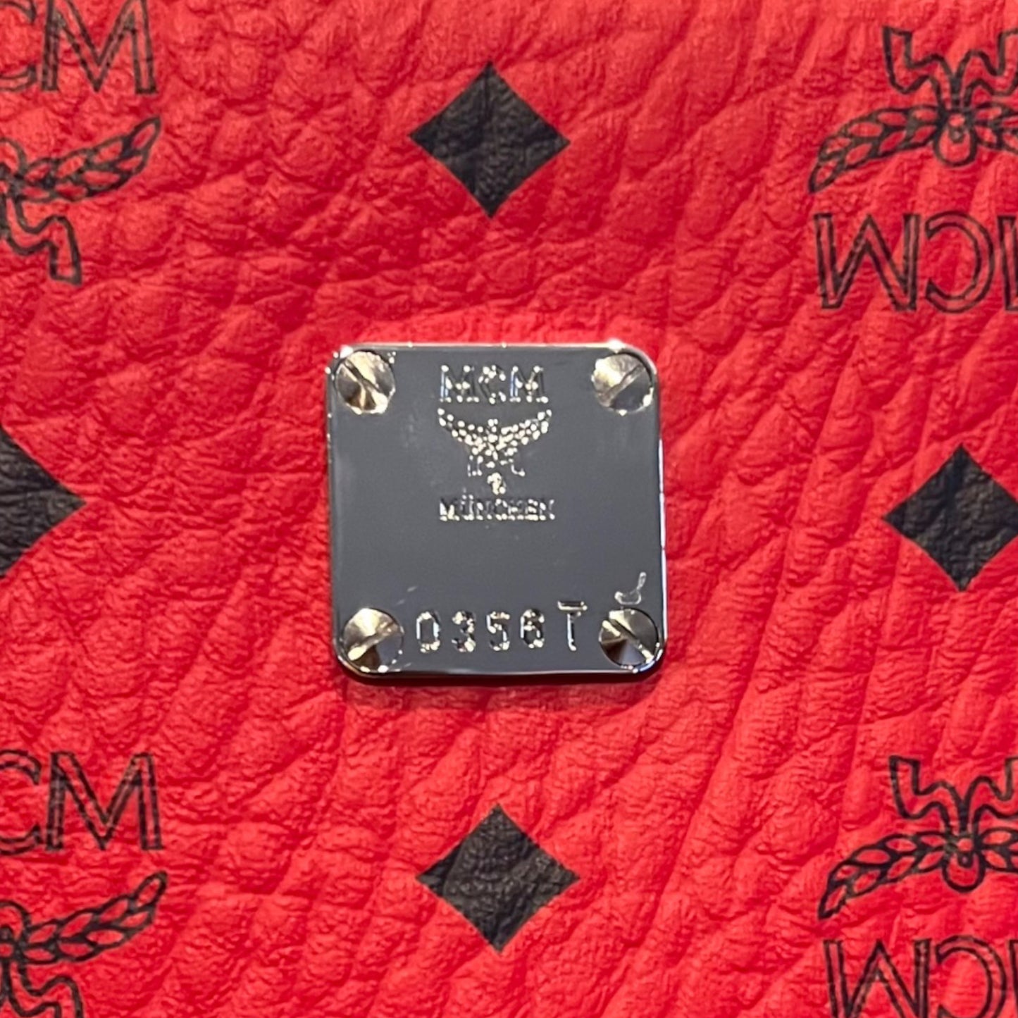 MCM Wristlet Pouch in Visetos